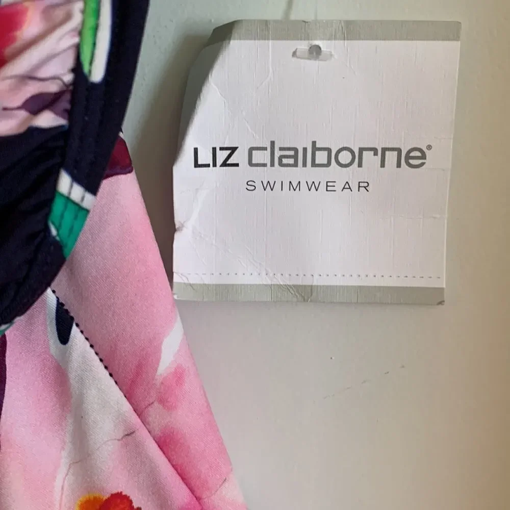 Liz Claiborne swimwear size 12 one piece